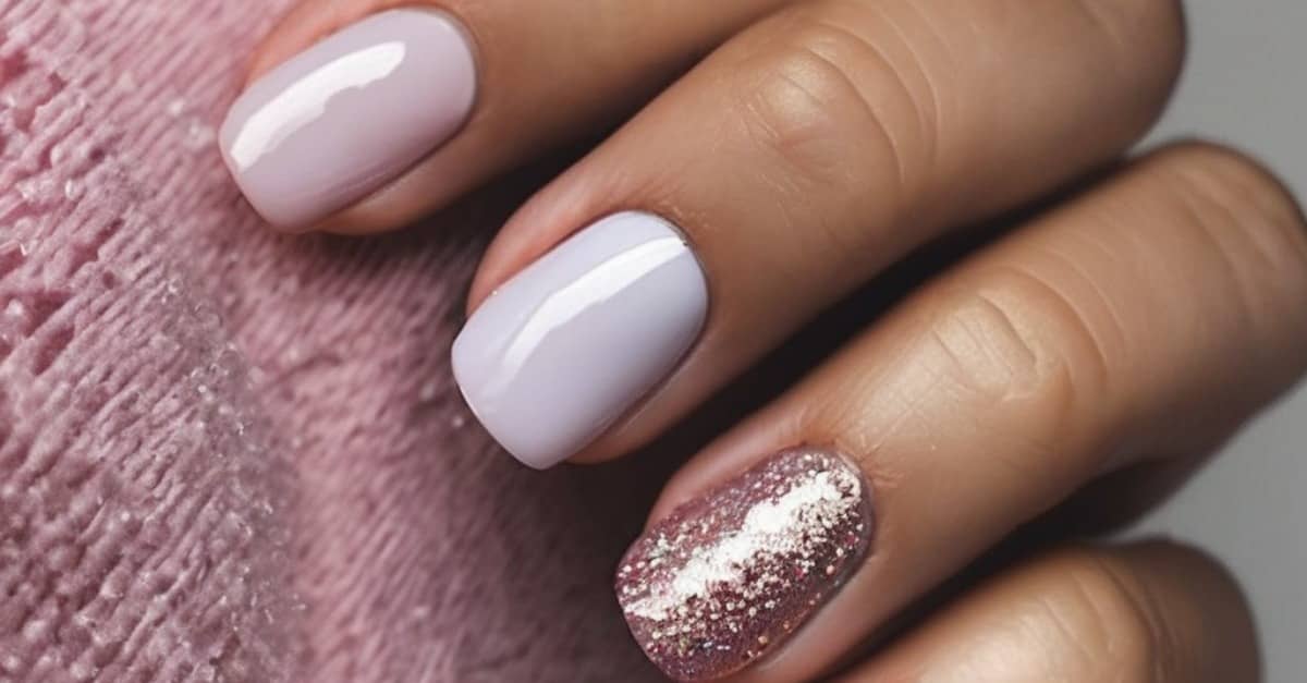 How do gel and acrylic nails differ
